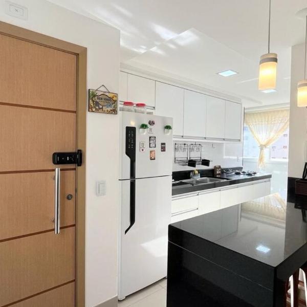 Apartamento 3 quartos com ar - quadra do mar - Foto 4
