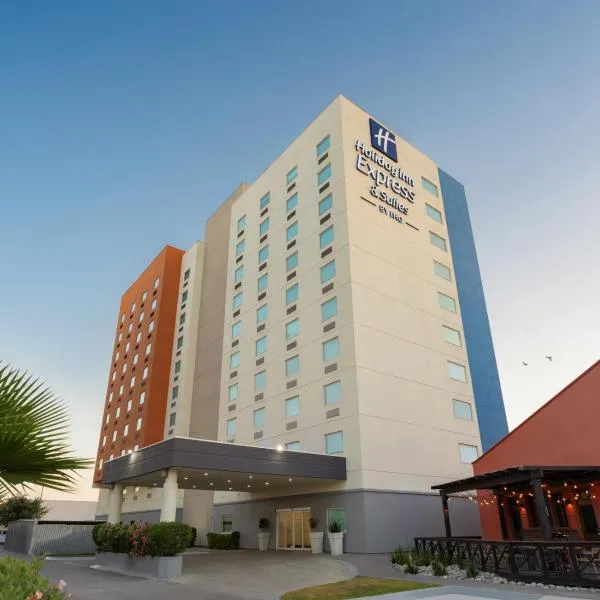 Holiday Inn Express & Suites Monterrey Aeropuerto by IHG, hotel en Monterrey