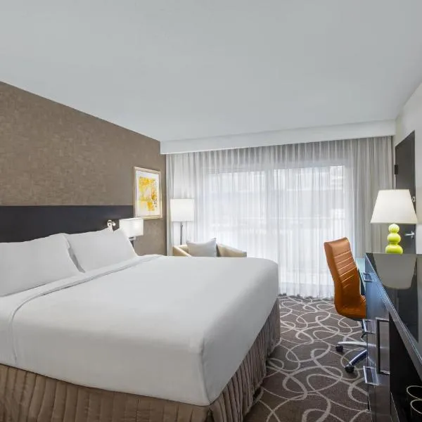 Crowne Plaza Kitchener-Waterloo by IHG, hotel en Kitchener