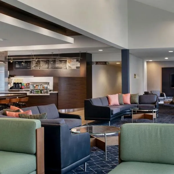 Courtyard by Marriott Pittsburgh Airport, ξενοδοχείο σε Coraopolis
