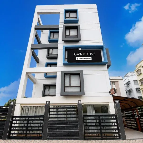 Townhouse Newtown DLF, ξενοδοχείο στην Καλκούτα