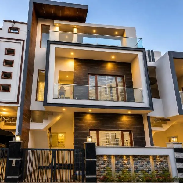 Palam Villa, hotel en Kharar