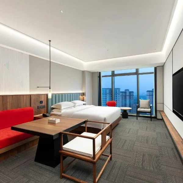 Hawthorn by Wyndham Yueyang Railway East Station, hotel Jüejangban