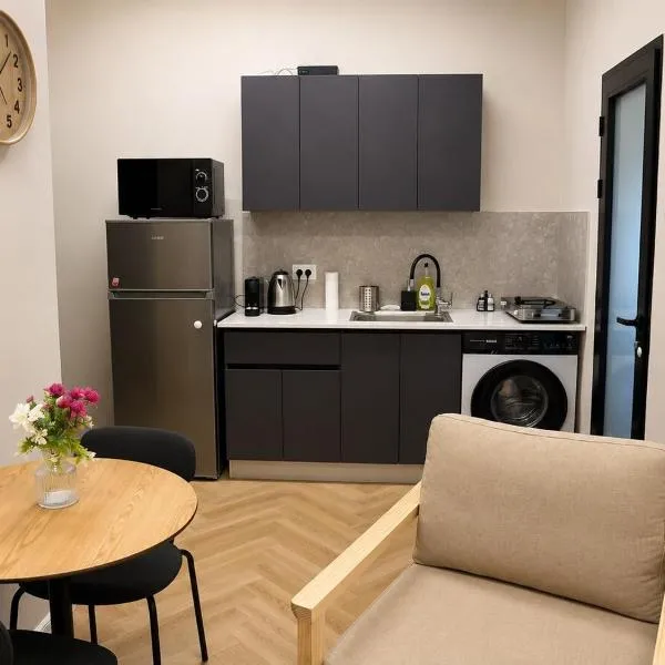 Apartment in Historic Haifa Hadar, hotel em Haifa