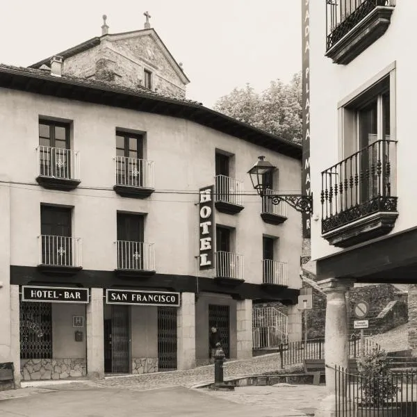 Hotel San Francisco, hotel en Villafranca del Bierzo