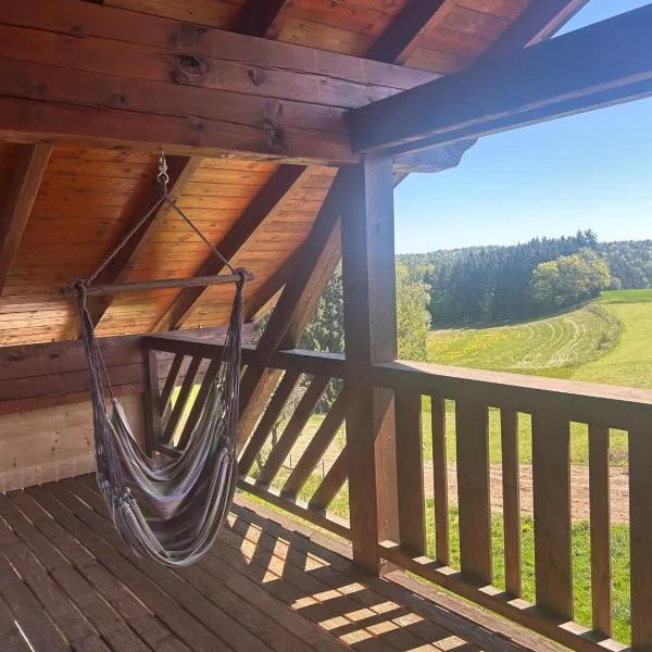 Ferienwohnung Heuboden, hotel v destinácii Reut