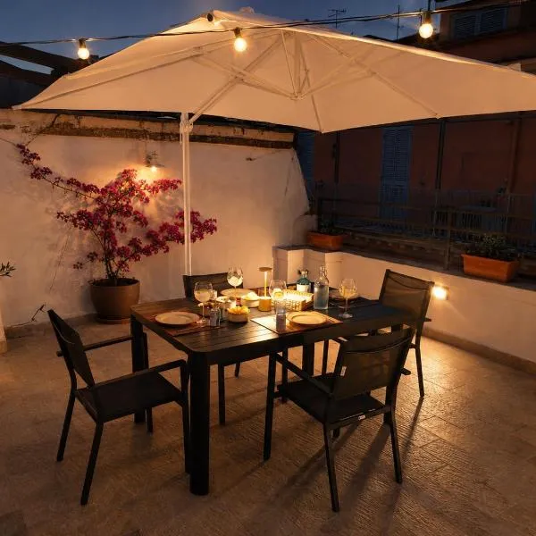 Casetta Piccolomini - Roof Garden historic center, hotel u gradu Fraskati