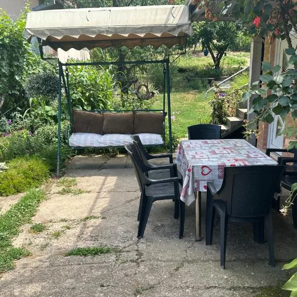 Marko Garden Apartment, Hotel in Glogovica