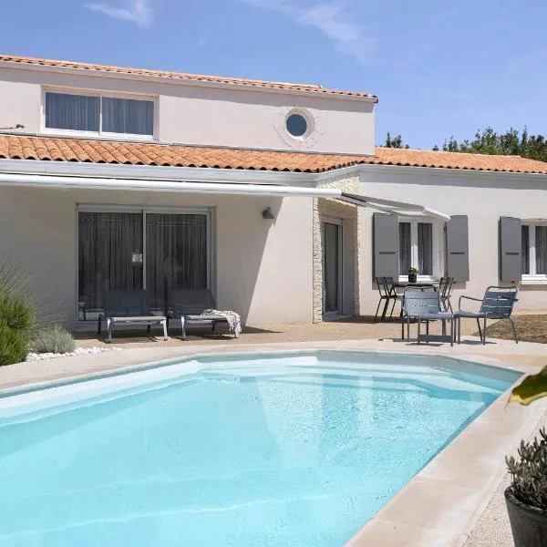 Les Chambres De Miloly, hotell i La Jarrie