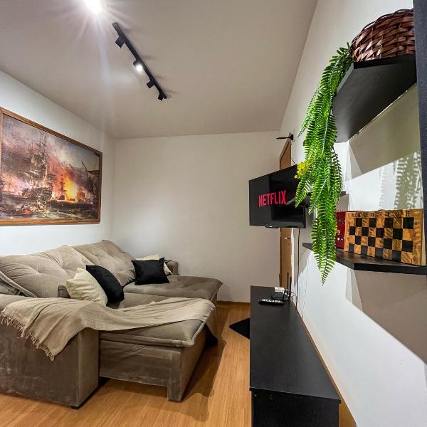 Apt Moderno e Confortavel 7 min do Centro em 7L