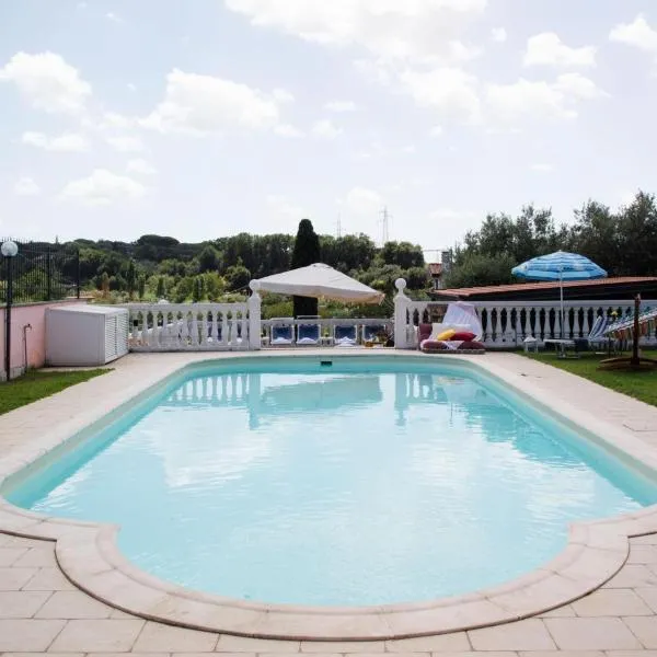Villa Ennio, hotel u gradu 'Ciampino'