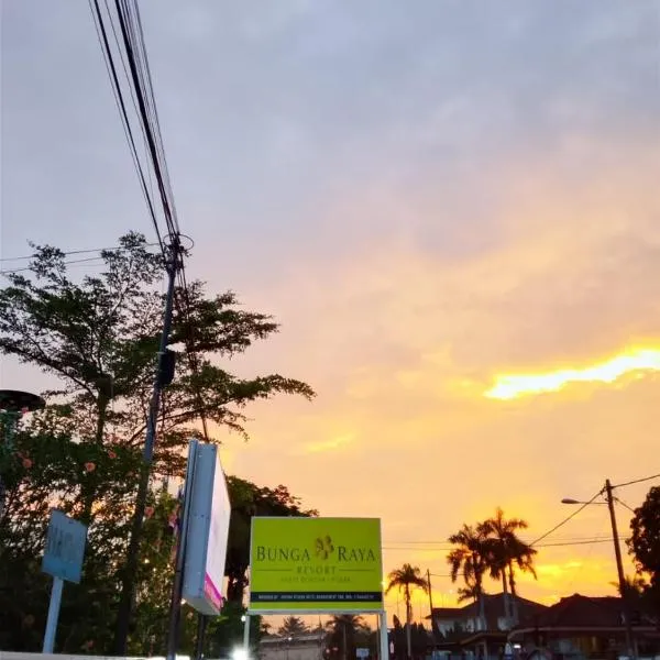Bunga Raya Resort Parit Buntar: Parit Buntar şehrinde bir otel