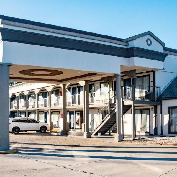 Studio 6 Suites Opelousas, LA، فندق في أوبلوساس