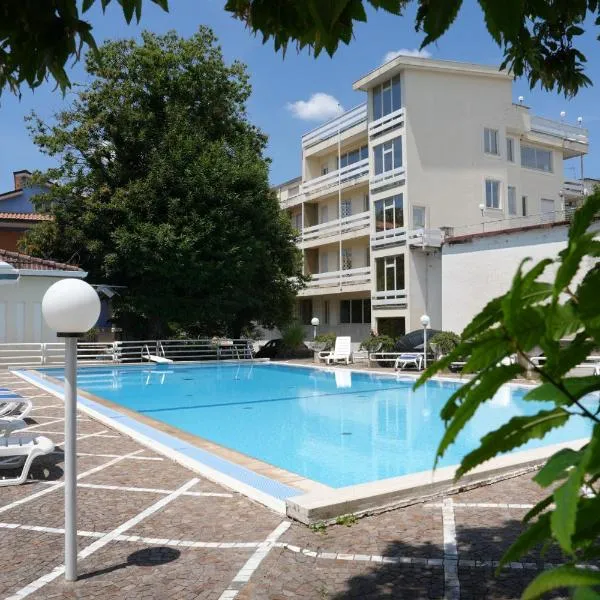 Mondial Park Hotel, hotelli kohteessa Fiuggi