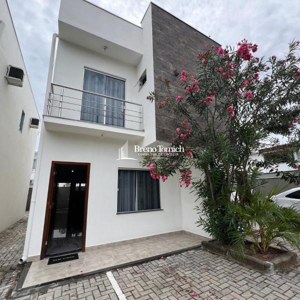 Duplex encantador em Taperapuã