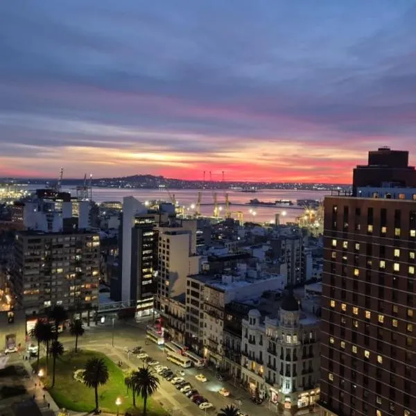 Mirador del Rio y Plaza Independencia, hotel u gradu Montevideo