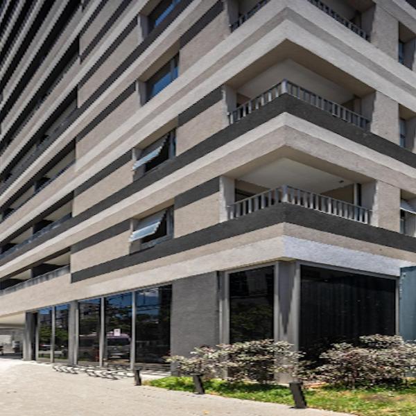 Prédio perto do Shopping Ibirapuera e do Aeroporto de Congonhas