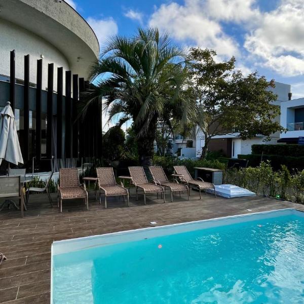Casa com 5 suites e piscina aquecida - Foto 4