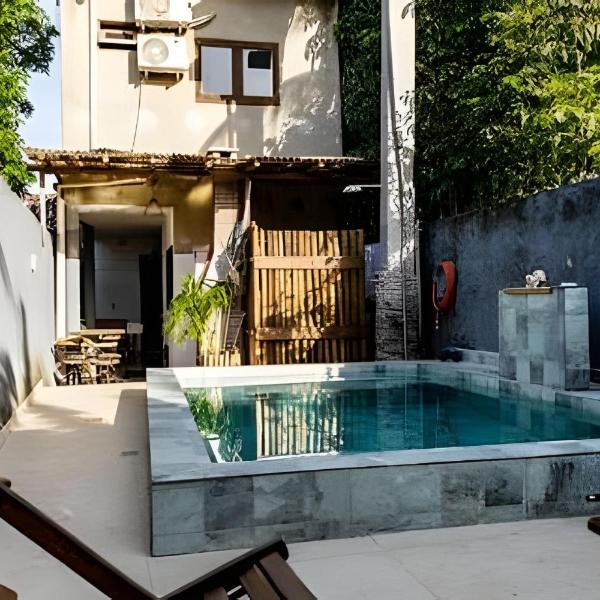 Casa 4 suítes piscina e churrasqueira em Arraial