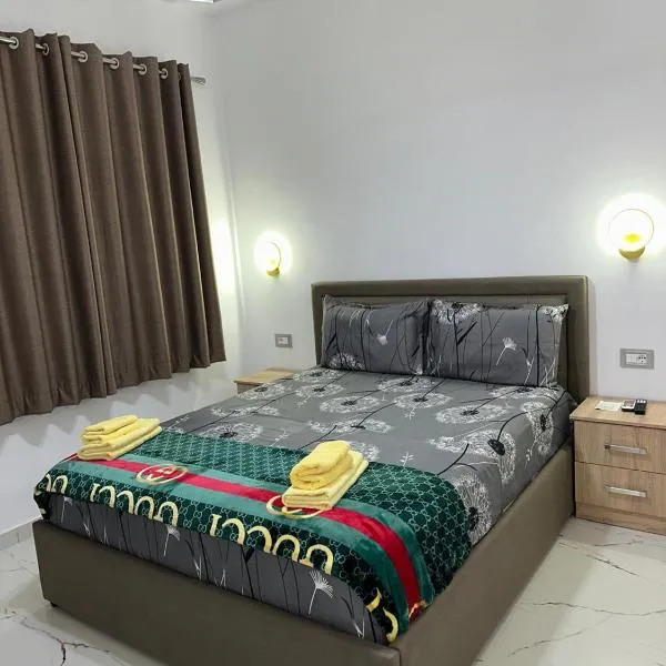 Bujtina4A Rrenc: Renc şehrinde bir otel