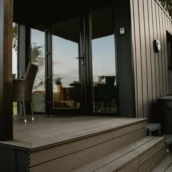Ballycastle में, होटल Luxury 2 Bedroom Glamping Pod with Hot Tub at Aganmore Farm Glamping - Pod 2