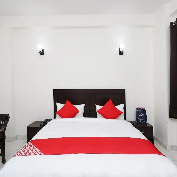 Hotel O The Primero Near Leisure Valley Park, hotel em Gurgaon