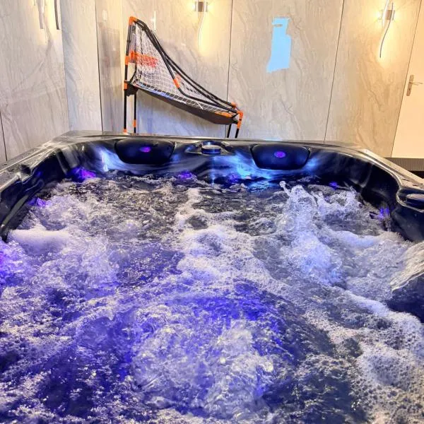 Maison privative SPA Jacuzzi Sauna Salle de jeux، فندق في Weitbruch