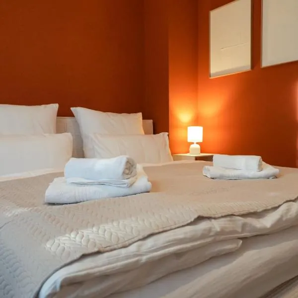 Apartment Sandsteinhöhe mit Stellplatz in Altstadtnähe, отель в Пирне