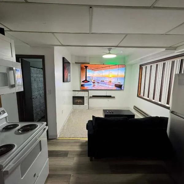 Anchorage Fireoved Home Theater Experience, hotel di Anchorage