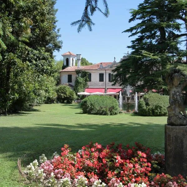 Hotel Villa Luppis, hotel in Ghirano