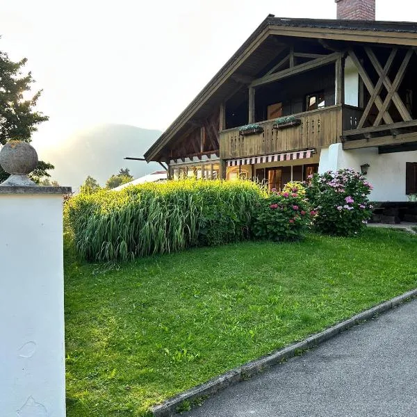 Viesnīca Ferienhaus am Hochgern pilsētā Untervēzene