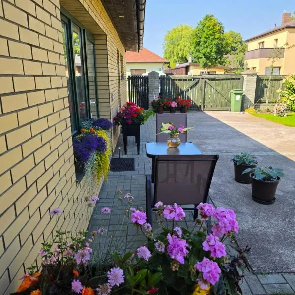 Klara's Home, hotell i Liepāja