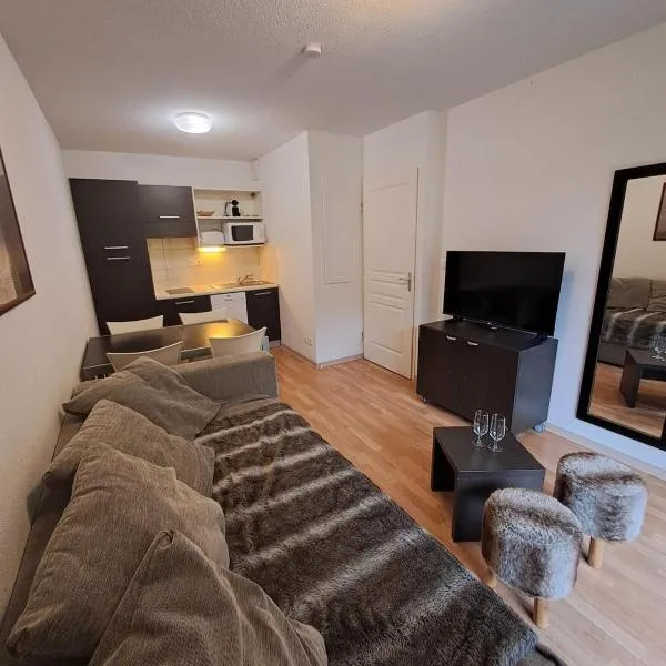 Location appartement T2 Les Orres 1800, hotel a Les Orres