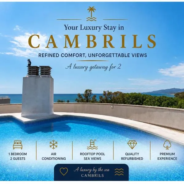 Cambrils Apartment with Rooftop Pool - AC & Just 50m from Beach!, хотел в Камбрилс