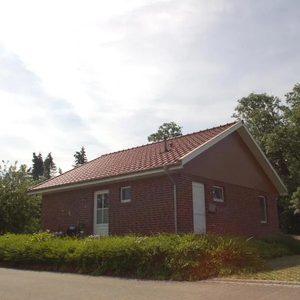 Ferienhaus Petri Heil โรงแรมในOberlangen