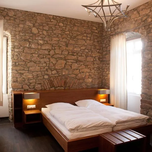 Weinhotel Koegler, hotel v destinaci Eltville