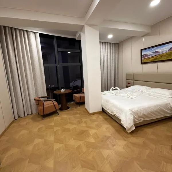 Zarya, hotel em Ölgiy