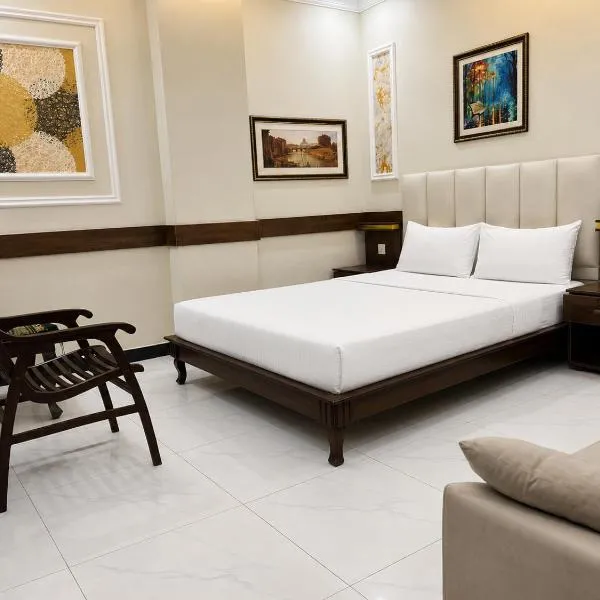 Cozy Family Guest House, hotel a Islamabad