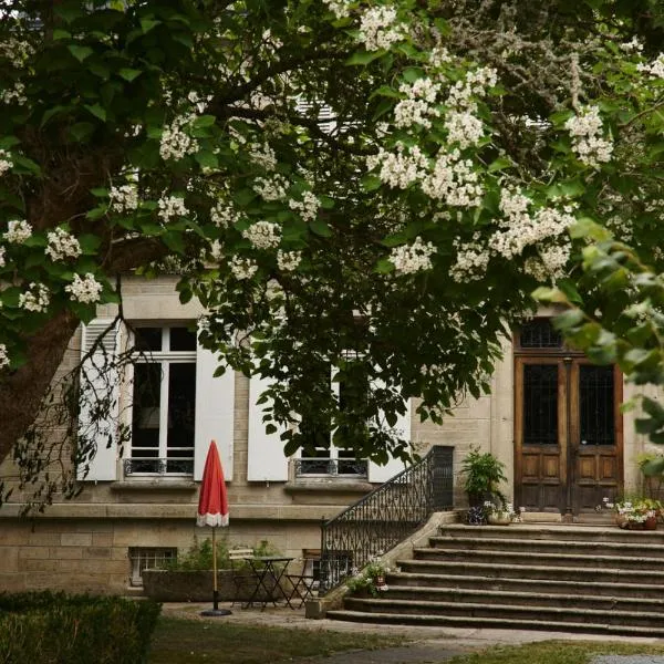 Chateau Gioux, Hotel in Saint-Pierre-Bellevue