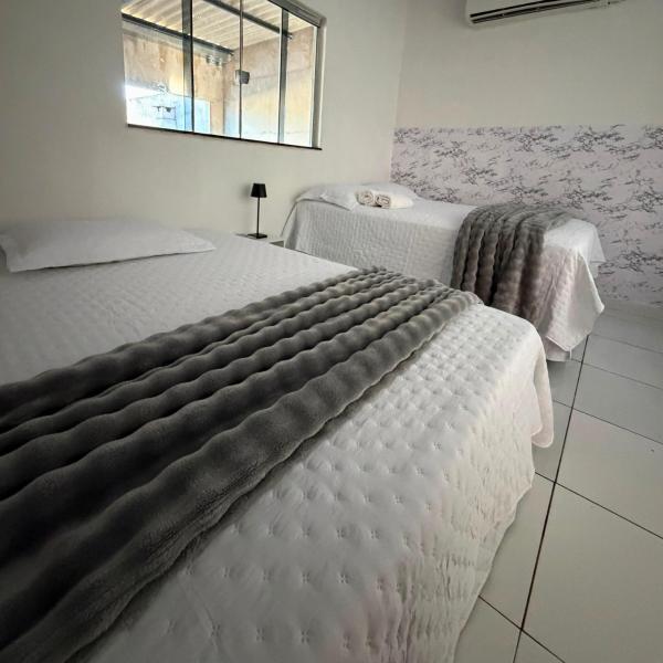 Casa com dois quartos e piscina em mineiros - Foto 2