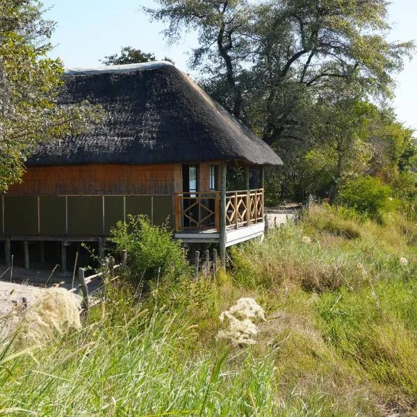 Emms Cubango Ecological Camp, хотел в Divundu
