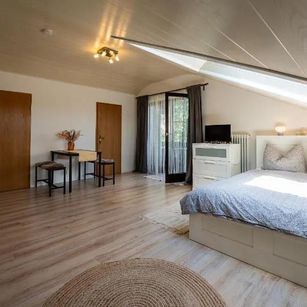 Ferienwohnung Kampenwand, ξενοδοχείο σε Bad Endorf