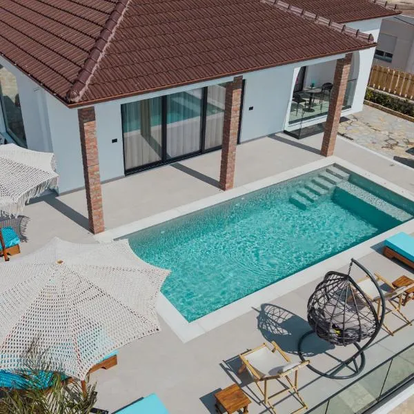 Villa Epic โรงแรมในซารานเดอ