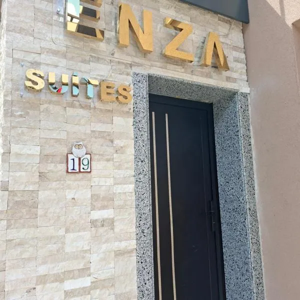 Enza Suites, hotel en Shumen