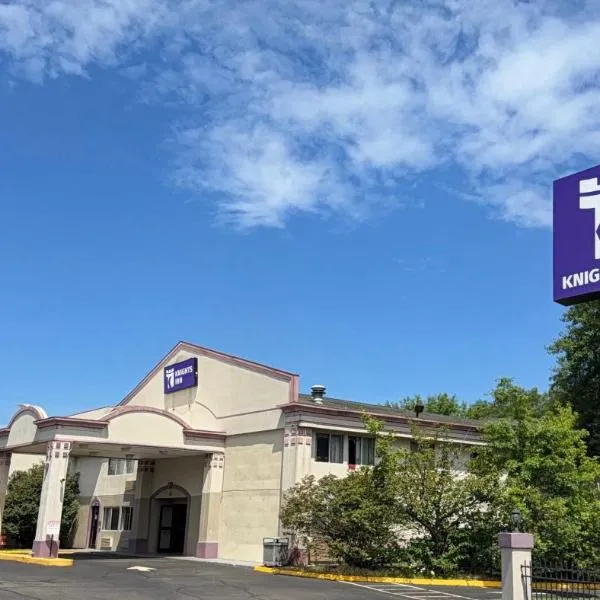 Knights Inn Hartford, khách sạn ở Hartford