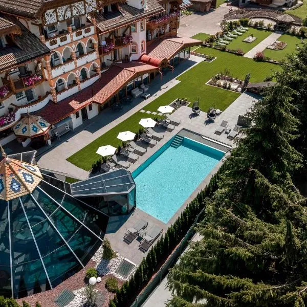 Renè Dolomites Boutique Hotel - Adults Preferred, хотел в Поца ди Фаса