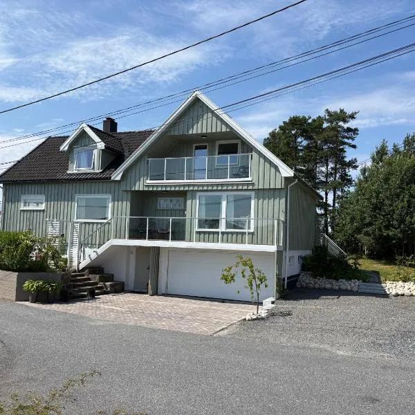 Cozy one bedroom apartment in Arendal, hotel sa Arendal