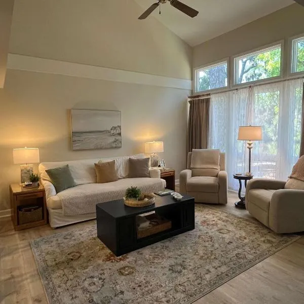 Egrets Pointe, Unit 492, hotel in Edisto Island