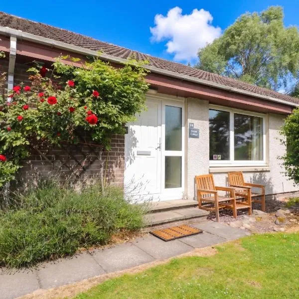 Steam Cottage โรงแรมในอาวีมอร์
