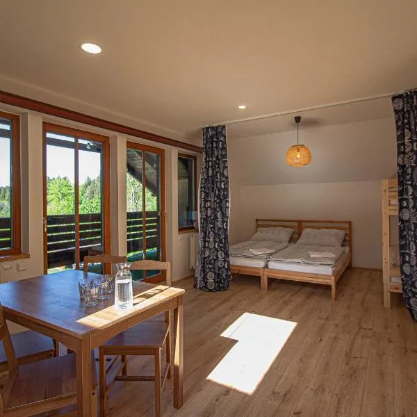 Apartmány Kořenný, hotelli kohteessa Korěnný